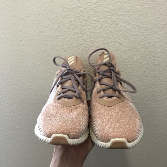 Adidas Original Alphabounce LEA Women Size 8.5 - Picture 2 of 4